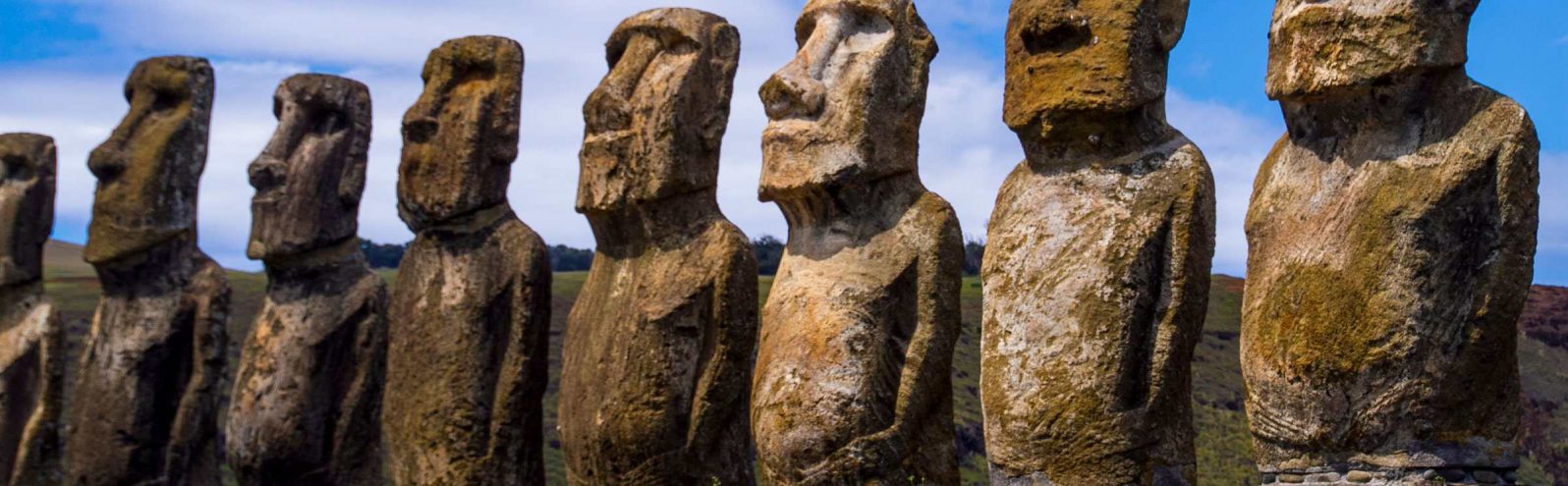 easter-island-moai easter-island-moai